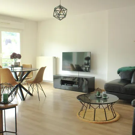 Theskyfall , Cosy Appartement, Terrasse & Parking Longwy Exterior photo