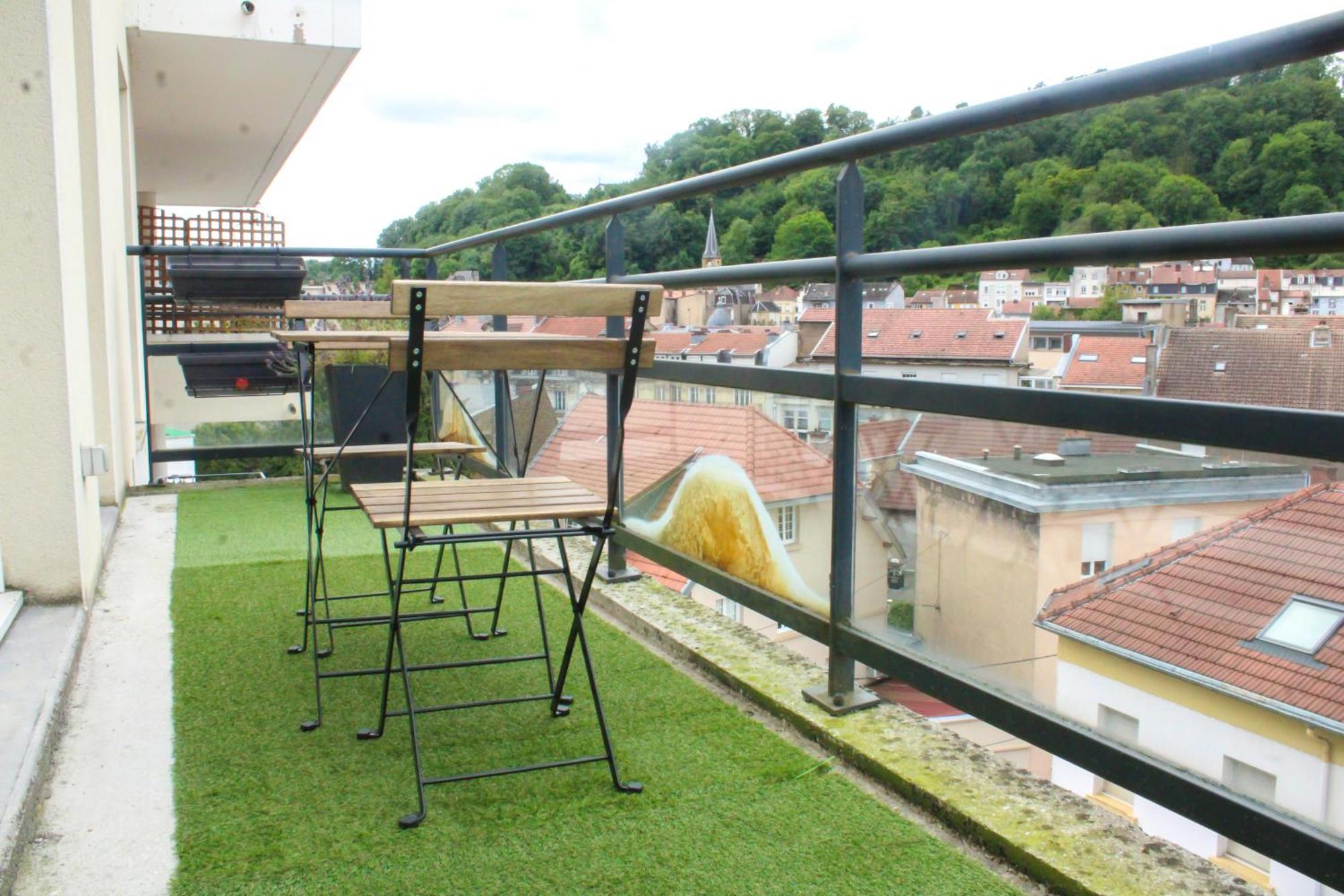 Theskyfall , Cosy Appartement, Terrasse & Parking Apartment